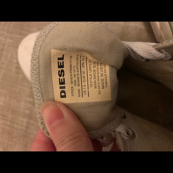 High Tops - Picture 5 of 5